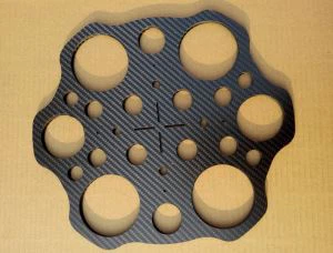 Sérsniðin Carbon Fiber Sheet fyrir óreglulegar hlutar