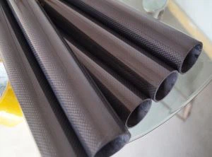 Ljós Þyngd 25mm Carbon Fiber Tube Sveigjanlegur